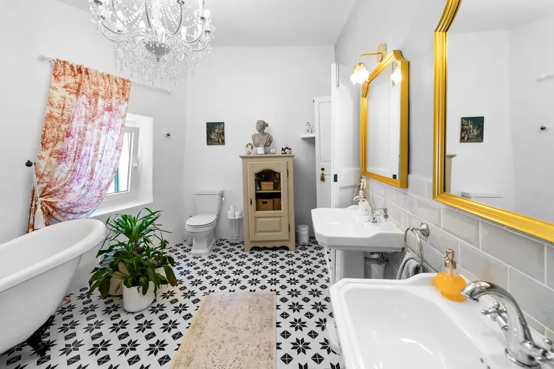 Reserved by Us | Charming Townhouse Near the Center in Felanitx with Patio and Garage — photo 1