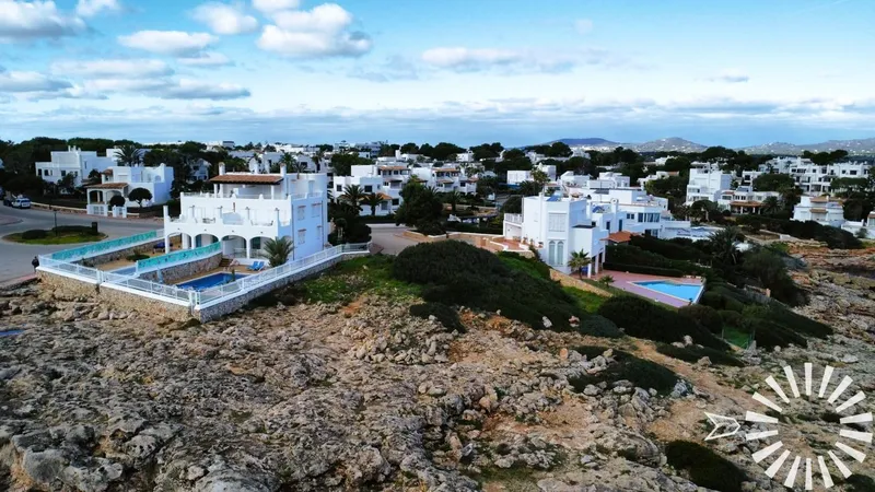 Seafront Plot for Sale in Cala d'Or, Mallorca — photo 9
