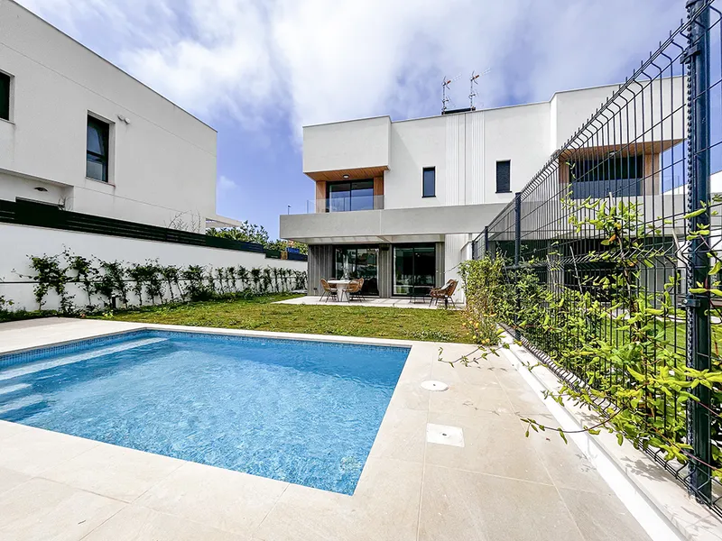 New modern villa in a prestigious area in Puig de Ros Mas — photo 5