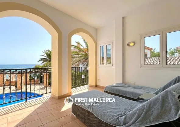 Flat / apartment in Son Servera — photo 1