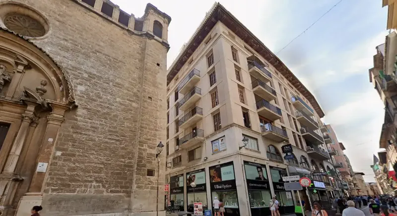 Piso de 93 m² ubicado en Palma, Islas Baleares. Se trata de un piso de 93 m² distribuidos en salón-comedor, cocina, 3 dormitorios y 1 baño. — photo 1