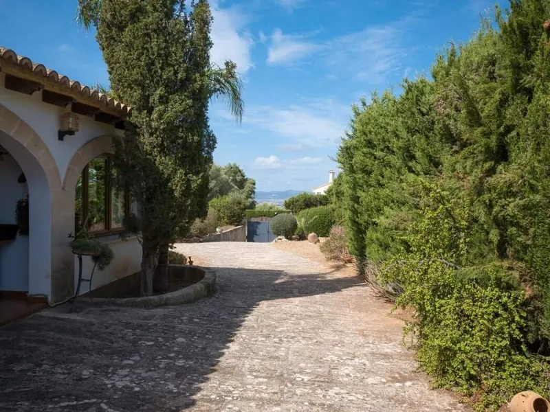 Villa with 4 bedrooms, 2 bathrooms, holiday license and pool for sale — photo 4