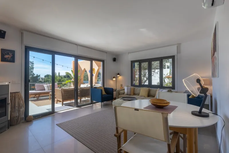 Very nice and comfortable apartment with great terrace — photo 9
