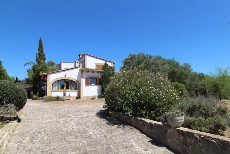 Villa with 4 bedrooms, 2 bathrooms, holiday license and pool for sale — photo 5