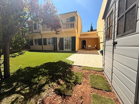 Semi-detached chalet in Palmanova — photo 1