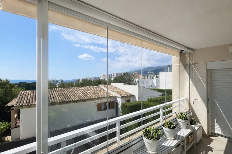 Duplex with private garden and pool with partial sea views in Bonanova — photo 9