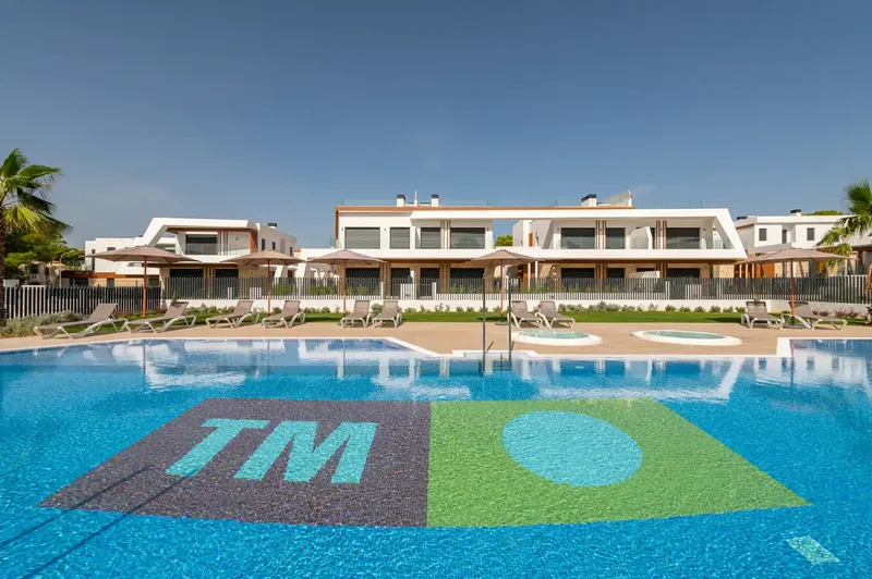 Casa pareada de obra nueva con piscina en venta en Carrer des Moll — photo 6