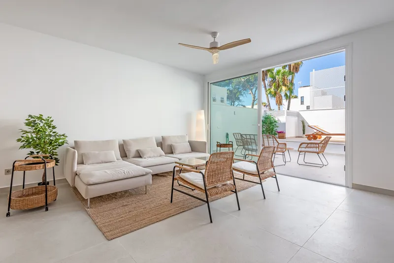 Newly built and fully equipped apartment with pool 1 — photo 3