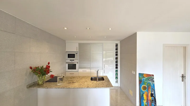 AL-JHRE067 – 2-bedroom apartment with terrace and communal pool in a residential complex — photo 11