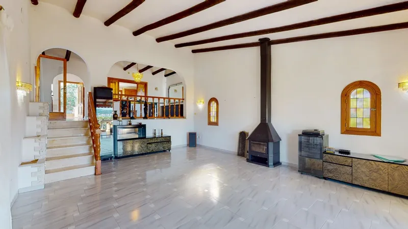 Villa with sea views in Calvià — photo 9