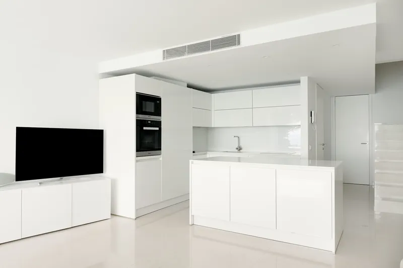 Long-term rental: Exclusive duplex apartment on the first line of the sea in Cala Mayor - Marcel Remus Real Estate — photo 7