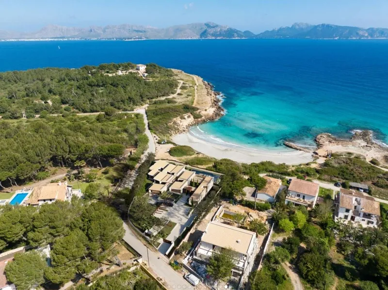 Breathtaking exclusive development in Mal Pas — photo 1