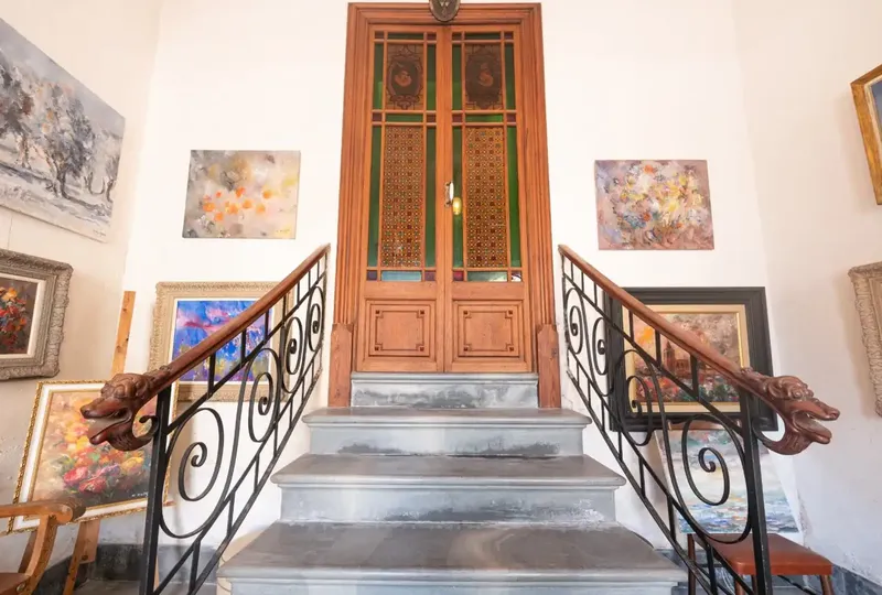Don't miss the opportunity to visit one of the most emblematic houses in the village of Sineu. Located right on the main square — photo 5