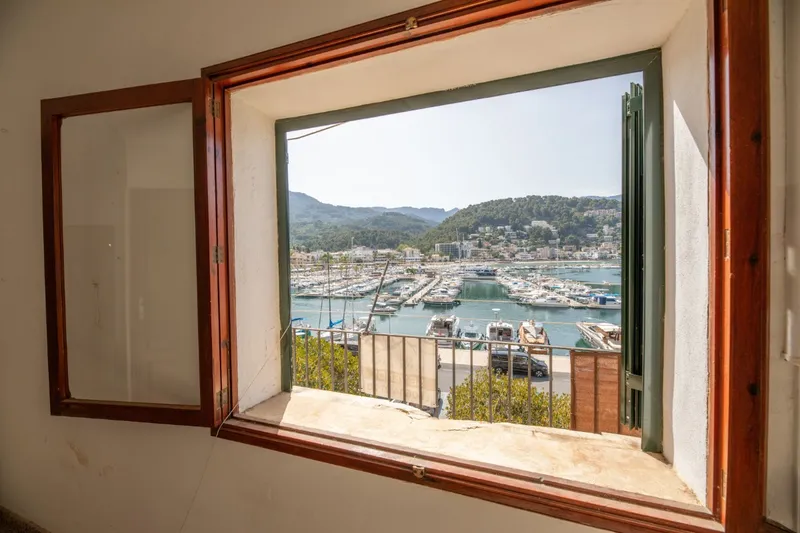 Frontline property in the fishermen’s quarter of Port de Sóller — photo 9