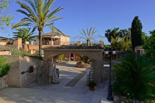 Portocolom, romantic charming finca hotel with sea views near Portocolom — photo 12