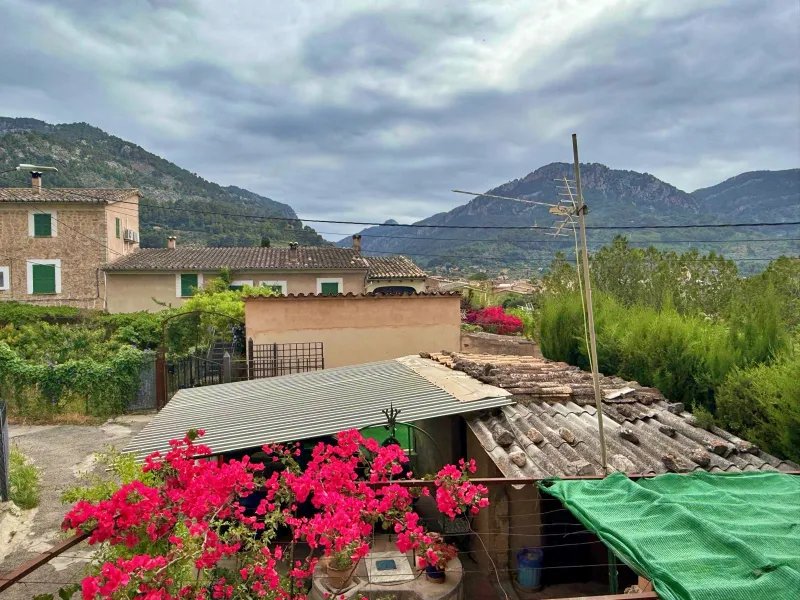 House with patio in Sóller. — photo 10