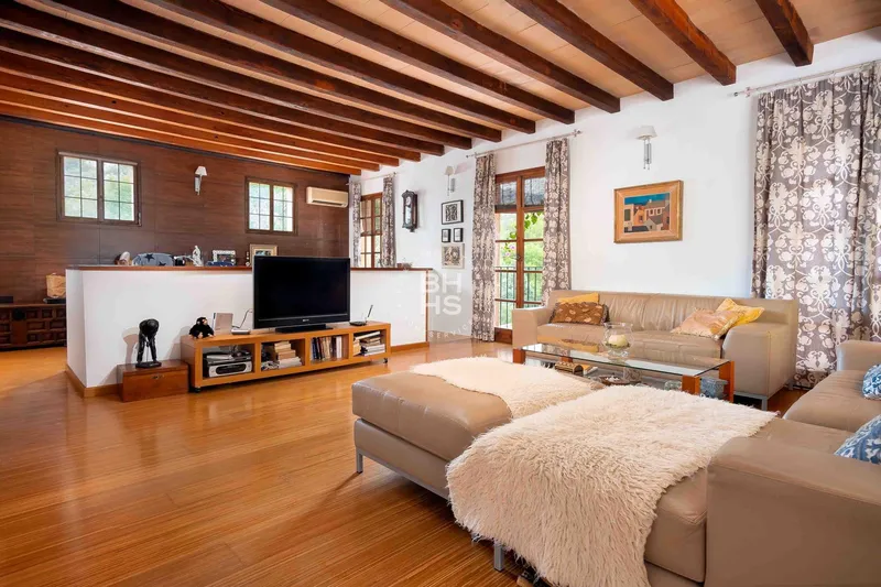 Rustic Finca for sale in Puigpunyent — photo 11