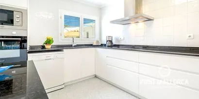 Real estate picture 0 Ref. No. 81932 — photo 12