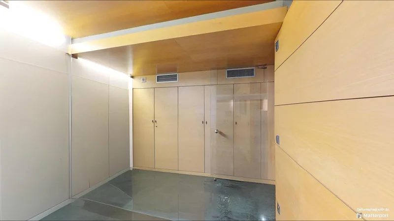 Commercial premises in Plaza de los Patines, privileged location — photo 8