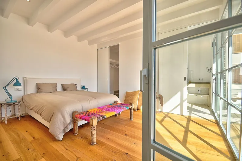 Townhouse in Portocolom Old Town with patio, lift and roof terrace — photo 8