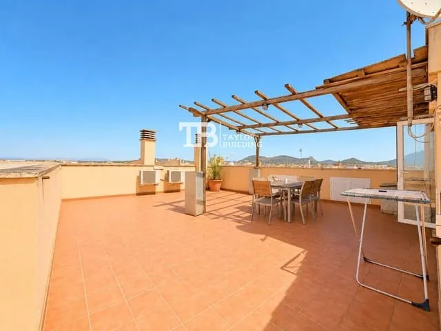 Penthouse for sale in Llucmajor — photo 1