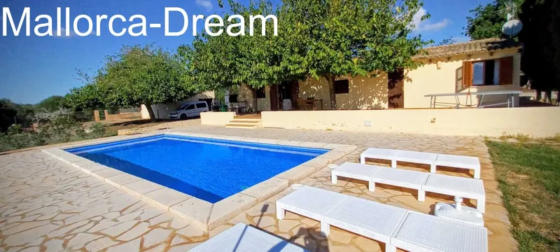 Porto Cristo: With rental license and sea views ! Modernized finca with a stunning pool on over 14,000 m² of land — photo 1