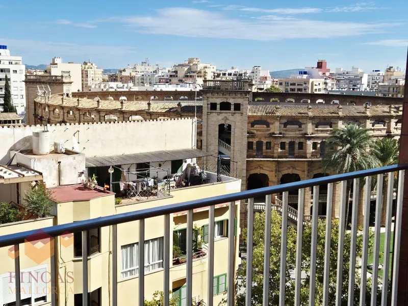 4-bedroom apartment with parking and views of Plaza de Toros Palma – NOT AVAILABLE — photo 11