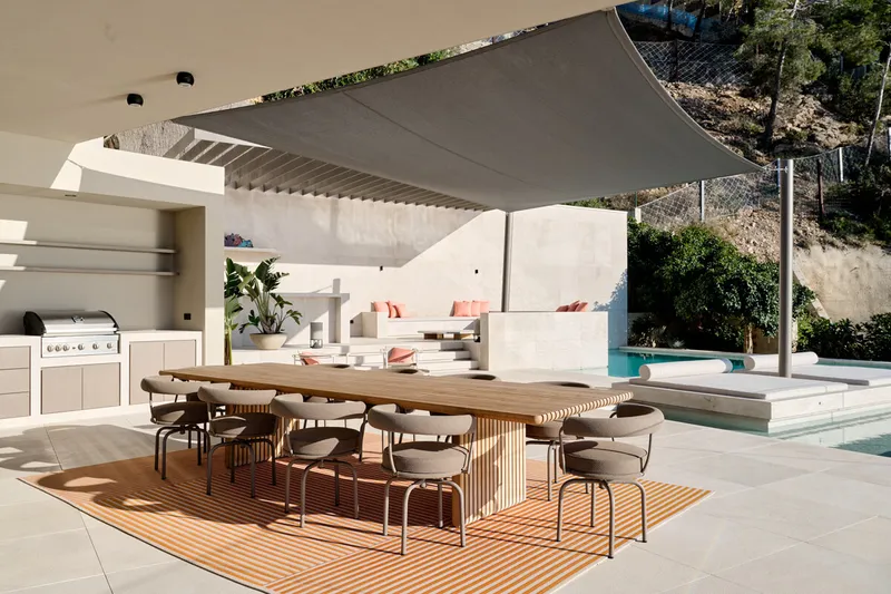 Outstanding Newly Built Villa Above the Harbor of Puerto de Andratx with Incomparable Sea Views — photo 7