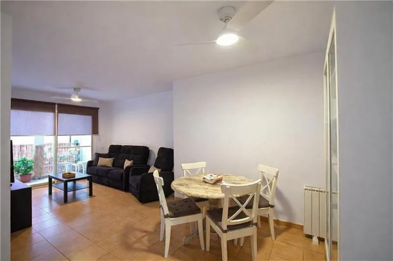Flat with a terrace of approximately 100 m², next to Paseo de Mallorca — photo 2
