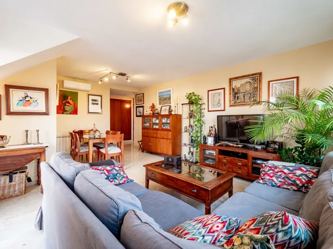 Beautiful penthouse in a prime location in Palma de Mallorca — photo 12