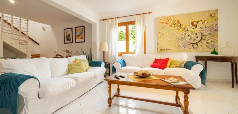 Chalet with pool in Cala Egos — 219 m², independent guest house, steps from the beach — photo 7