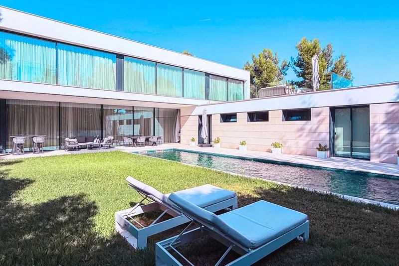 Modern newly built villa in an exclusive location in Nova Santa Ponsa — photo 10