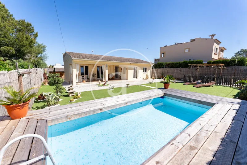 Detached Villa for Sale in Badia Blava — photo 1
