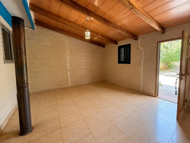 Rustic finca with small house and large plot in Santa Eugènia — photo 10