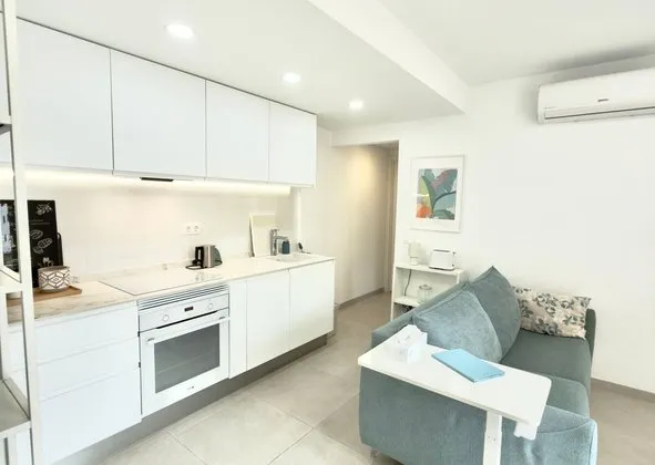 Flat / apartment in Calle del Poncir, 5, Can Capes, Palma de Mallorca — photo 1