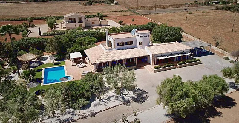 Finca in Ses Covetes - with pool, garden and ETV license near Es Trenc — photo 4