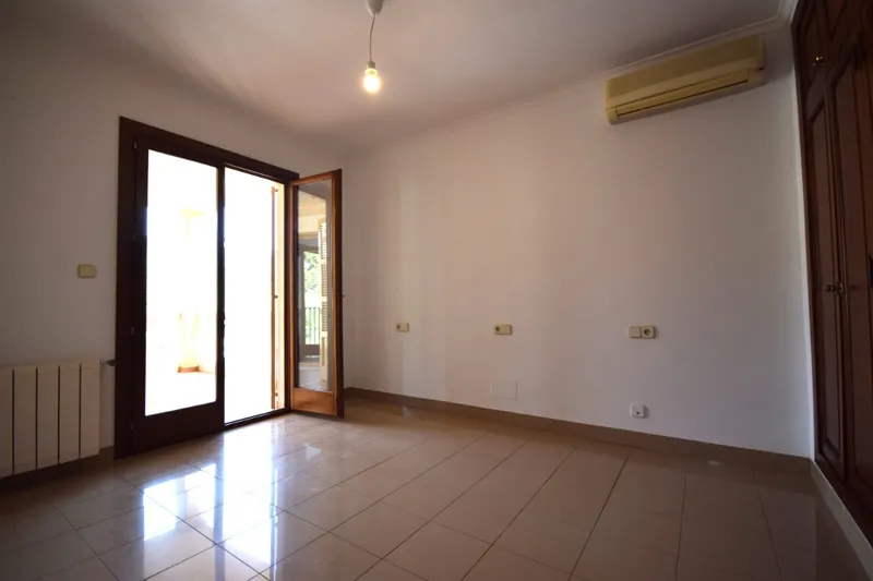 Detached house with garage for long-term rental — photo 4