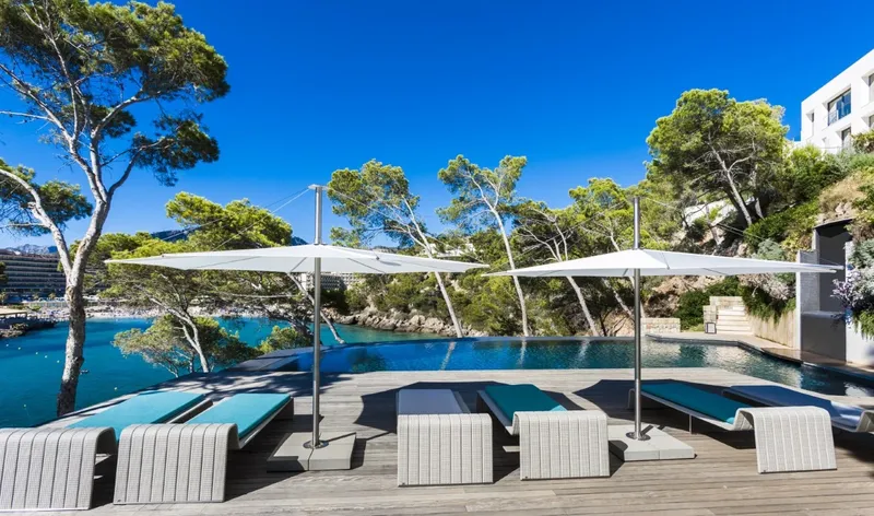 Mallorca Next Properties - Magnificent villa on the seafront — photo 7