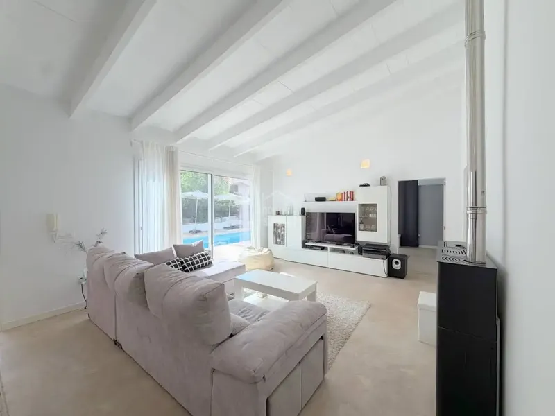 Chalet with pool for sale in Son Servera Poble — photo 9