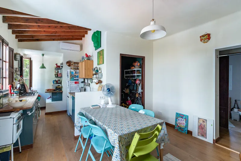 Charming Renovated Penthouse in the Heart of Santa Catalina — photo 6
