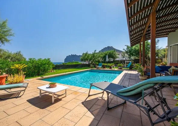 Detached house in Avenida del Cavall Bernat, Cala Sant Vicenç, Pollença — photo 1