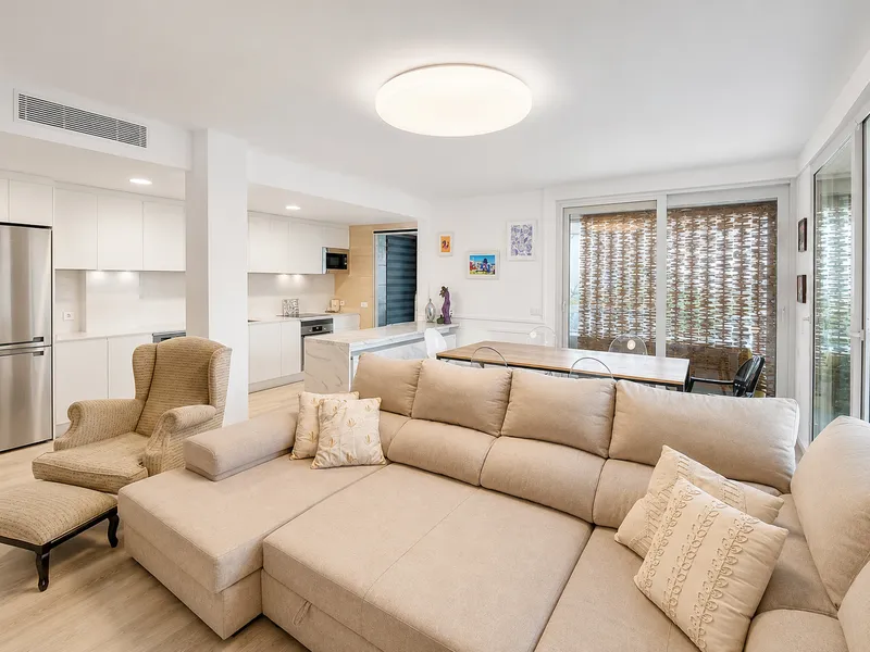 Modern Ground-Floor Apartment with a Private Garden in a Contemporary Residential Complex in Palmanova — photo 7