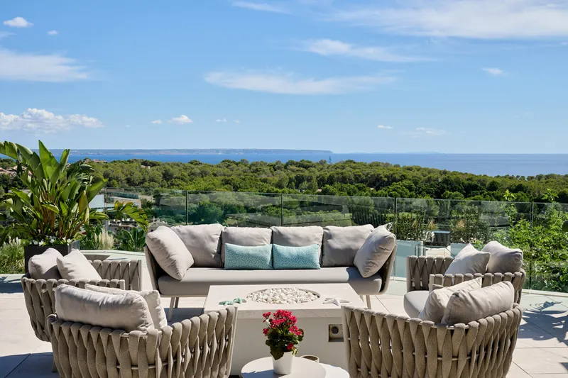 Stylish luxury villa with sea views in Bendinat - Marcel Remus Real Estate — photo 5