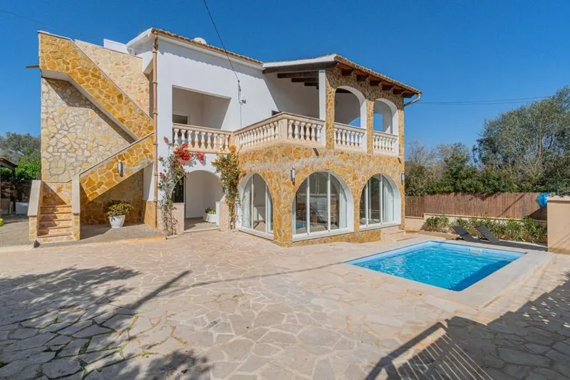 Detached house in Cala Santanyí, Santanyí — photo 1