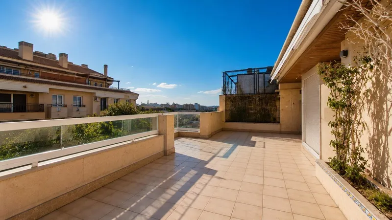 Penthouse with Large Terrace: Architecture and Light in Bons Aires, Palma de Mallorca — photo 6