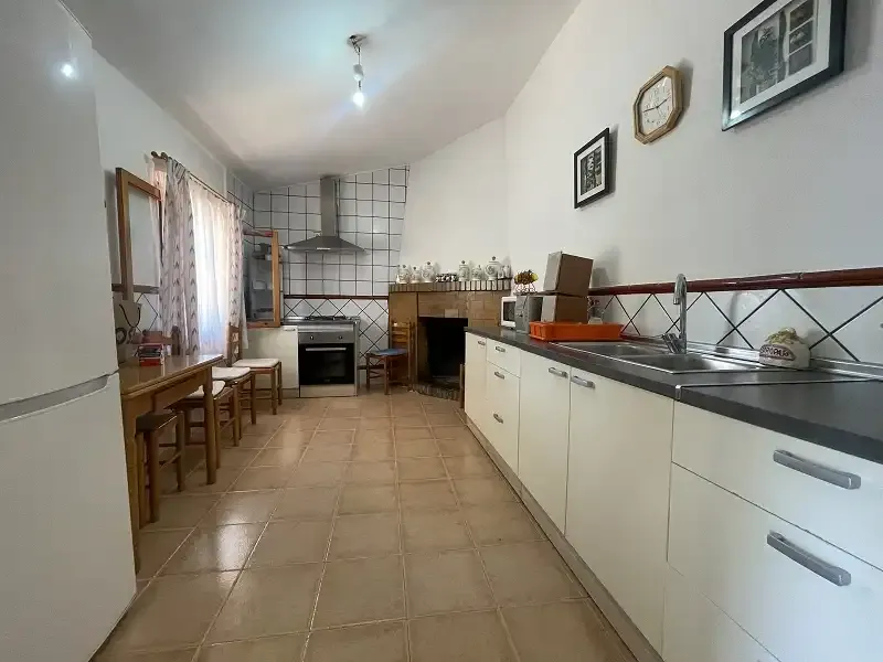 Chalet in good condition, near Llucmajor, fully legalized — photo 10