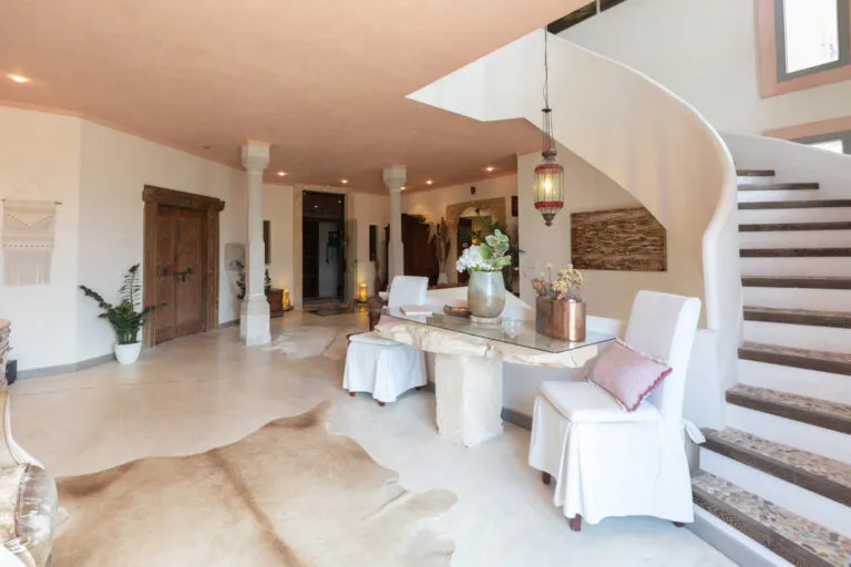 Imposing estate with holiday rental license near Santanyí — photo 7