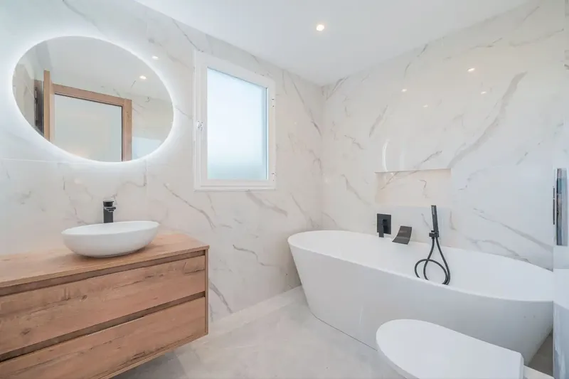 Exclusive chalet for sale in a sought-after area of Santa Ponsa, just a few minutes' walk from the beach. — photo 11
