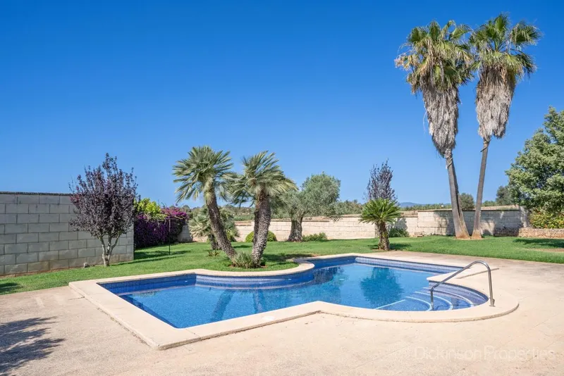 Historic finca with Mallorcan charm, extensive land and great potential — photo 5