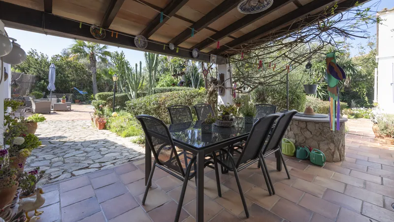 Sold! Charming house for sale in Cala Blava, Bellavista, with a pool and garden — photo 5